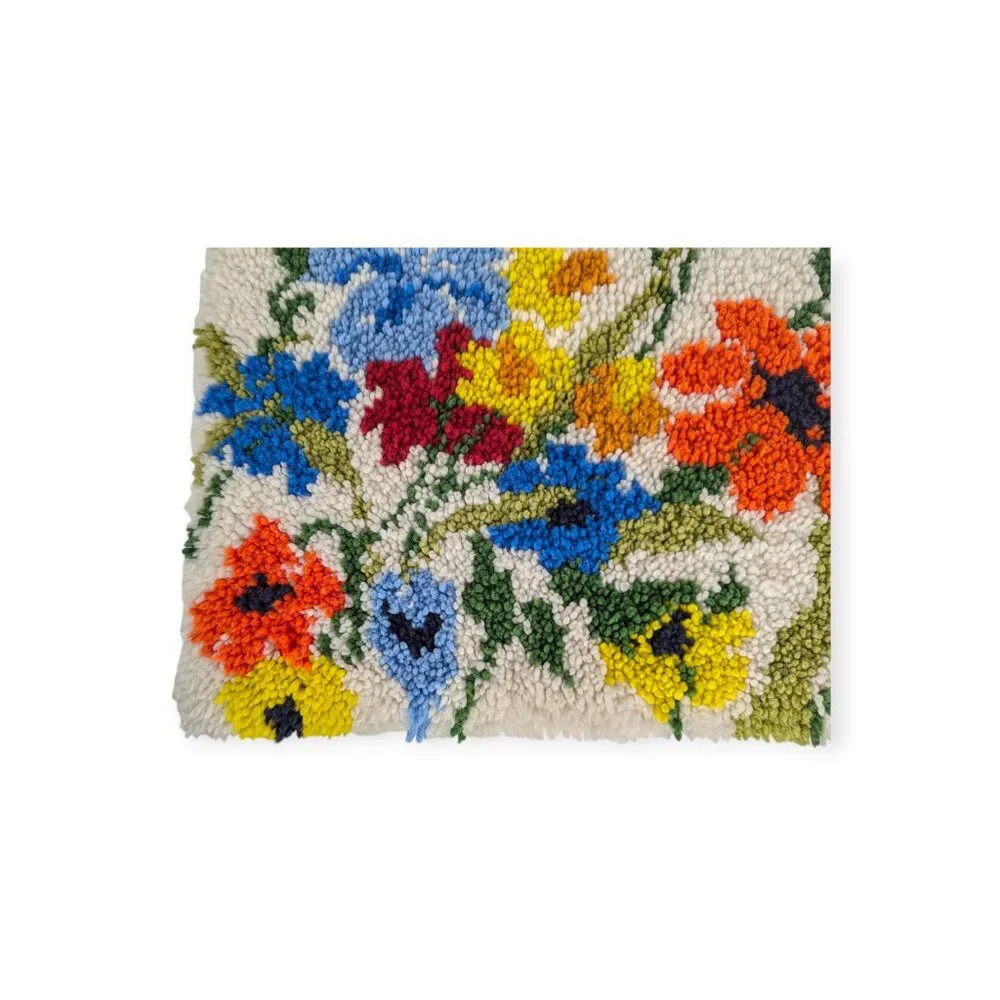 Vintage Handmade Latch Hook Bright Floral Rug 27.5